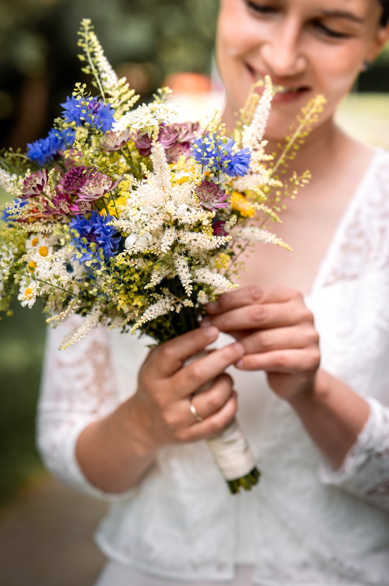 Brautpaar Freiburg – Hochzeitsfotos Friedenskirche