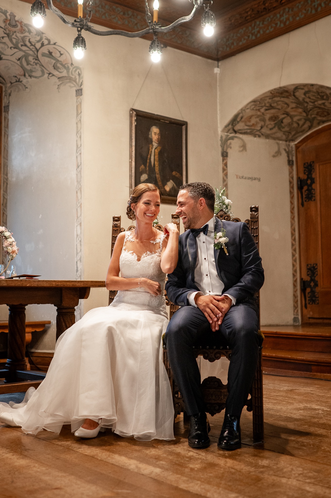 Brautpaar Schloss Staufenberg – Hochzeitsreportage Isabela Campos