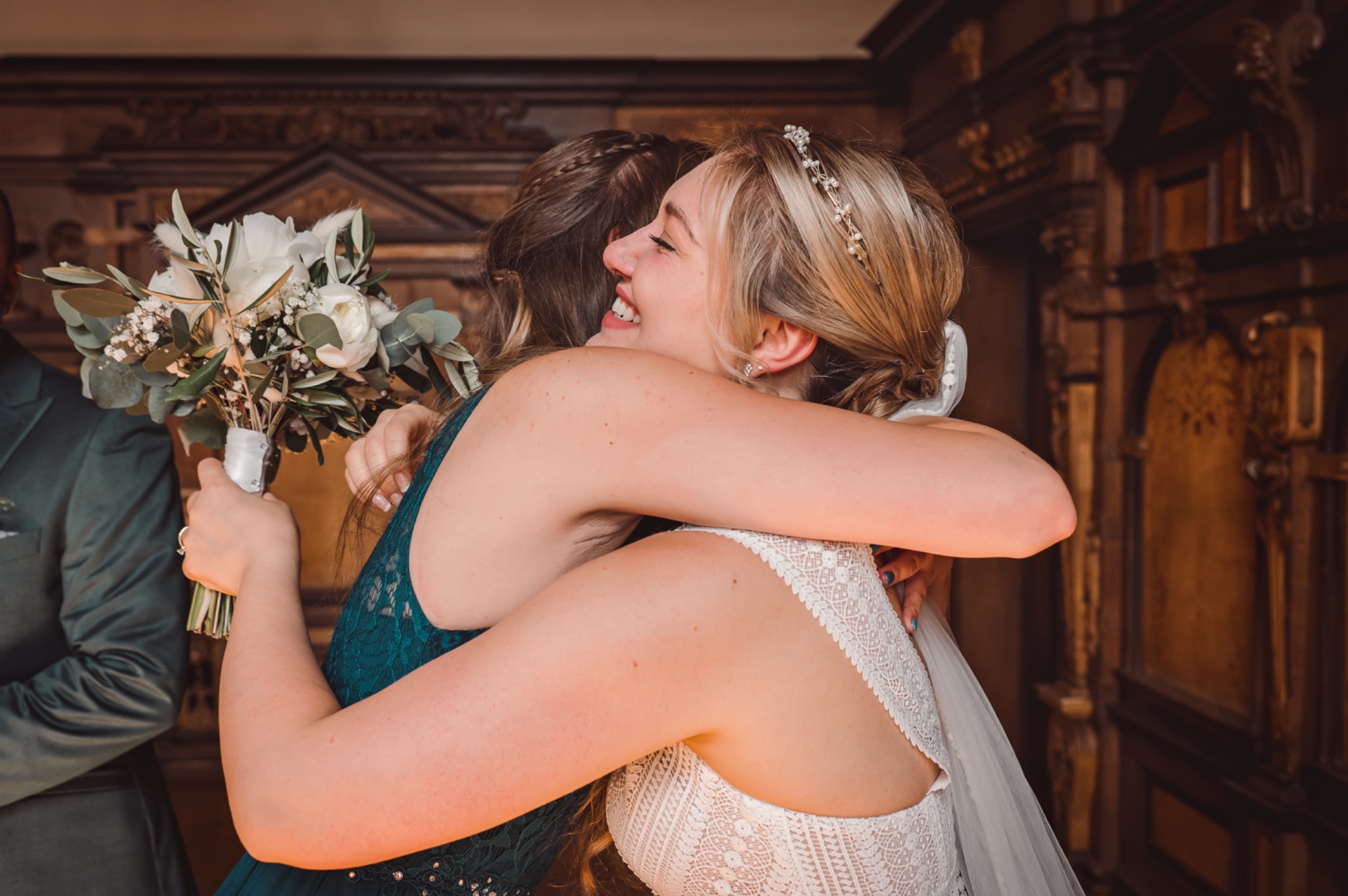 Standesamt Offenburg Hochzeit – Braut nach der Trauung