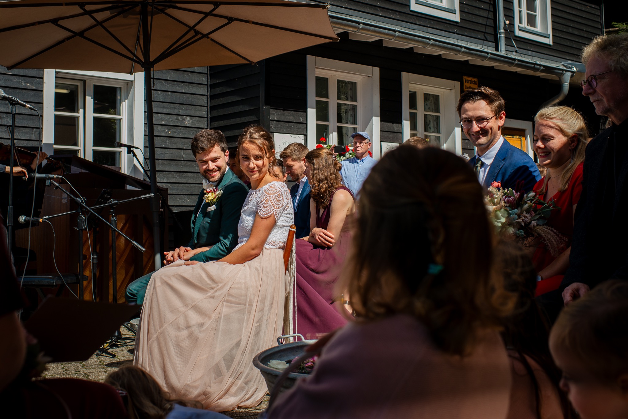 Freie Trauung Talvogtei – natürliche Hochzeitsfotos