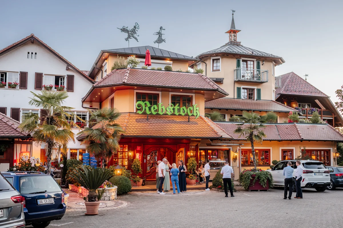 Außenansicht des Hotel Restaurant Rebstock Durbach zur Hochzeitsfeier